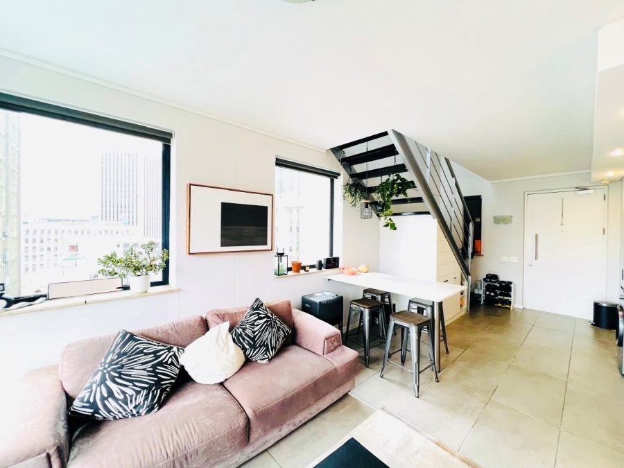 1 Bedroom Property for Sale in Cape Town City Centre Western Cape